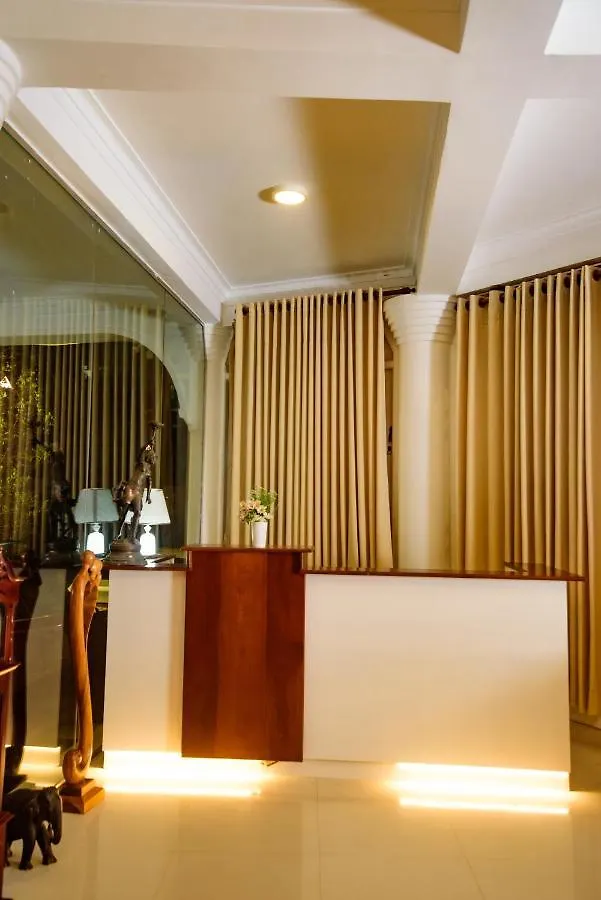 Kandy View Resort 0*,
